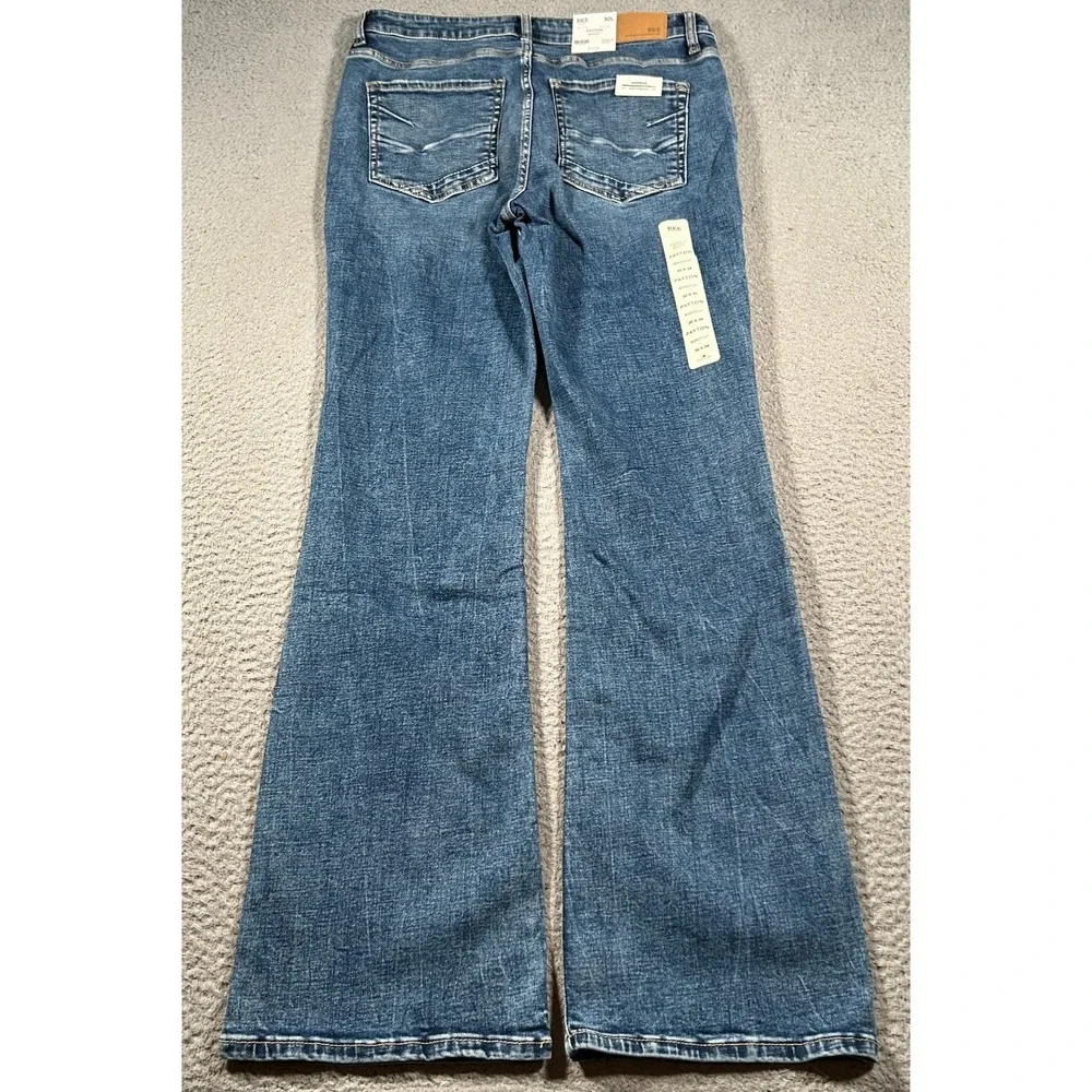 BKE Buckle Payton Jeans Womens 30L 30x34 Mid Rise Bootcut Universal Fit NWT - Picture 2 of 14